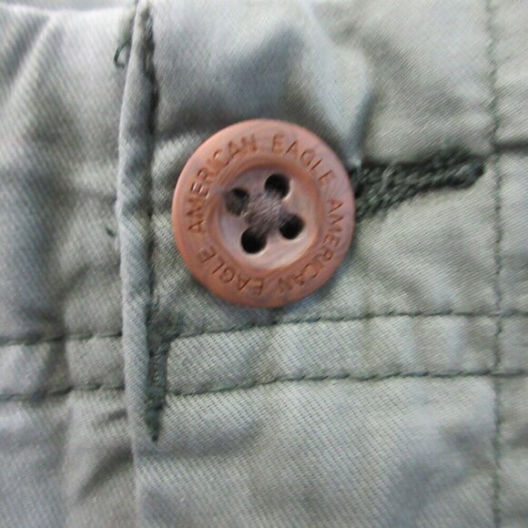 American Eagle Outfitters Lived-In Cargo Shorts Men's 40 Green Cotton Casual 680 - Picture 9 of 13